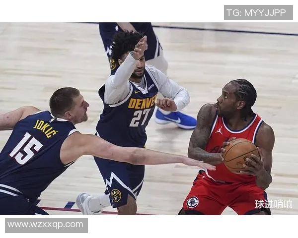 2016年NBA季后赛火箭对决快船的激烈战况与精彩瞬间回顾